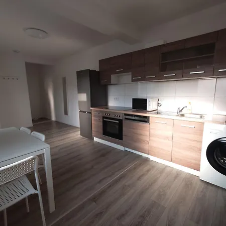 T&k - Zentrum - 1 And 2 Apartmán