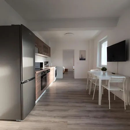 Apartmán T&k - Zentrum - 1 And 2 *