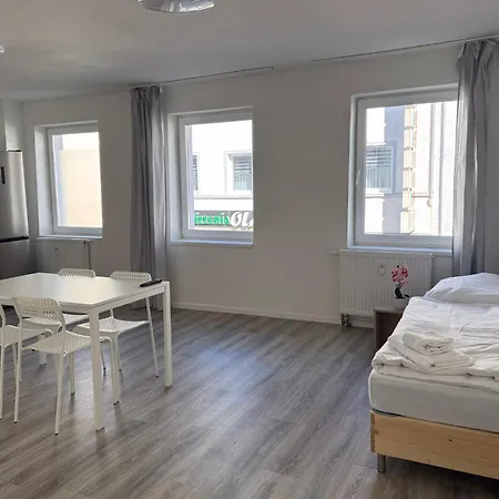 T&k - Zentrum - 1 And 2 *