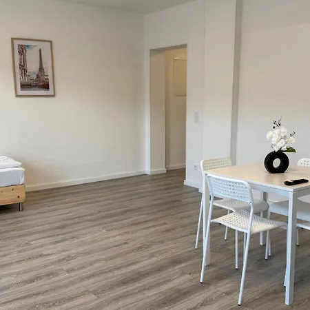 T&k - Zentrum - 1&2 * Krefeld