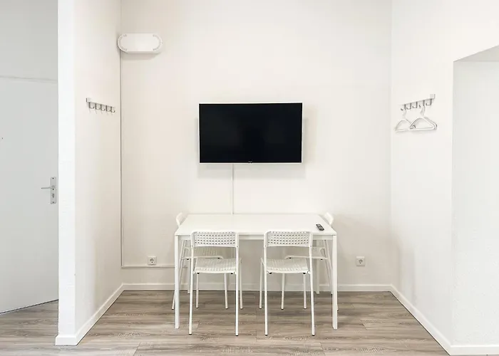 T&k - Zentrum - 1 And 2 *