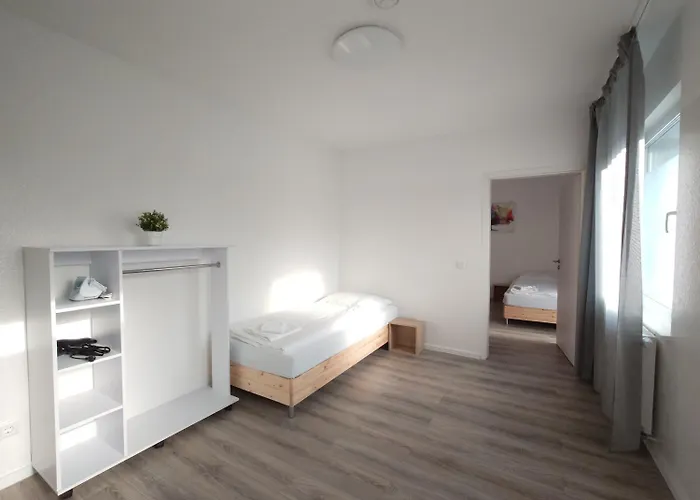 T&k - Zentrum - 1 And 2 *