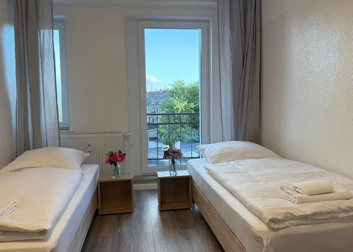 T&k - Zentrum - 1 And 2 *